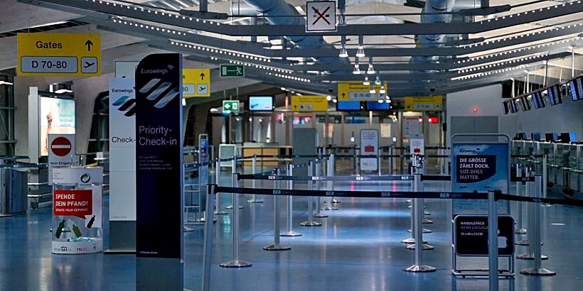 Feierabend fr den Hauptstadtflughafen Berlin-Tegel "Otto Lilienthal".