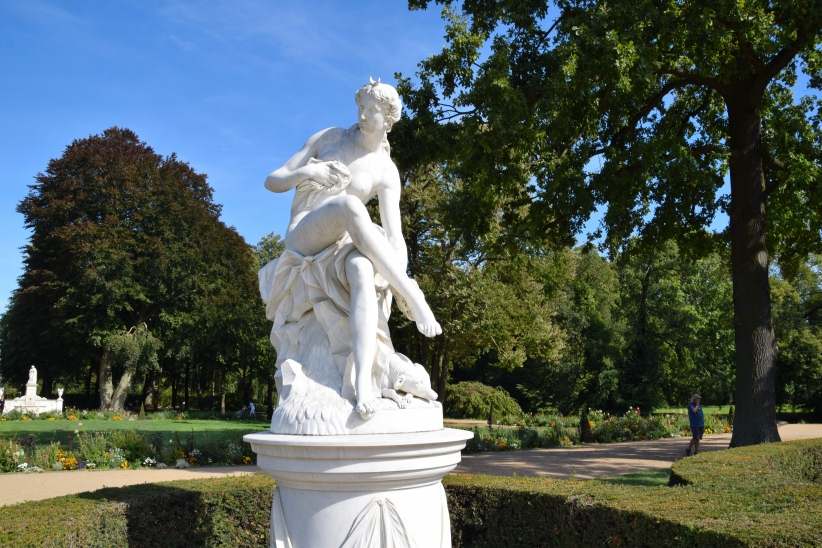  Artemis / Diana - Fontnenrondell Sanssouci