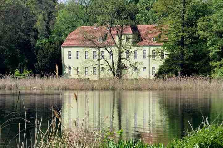 Das Grne Haus am Heiligen See in Potsdam.