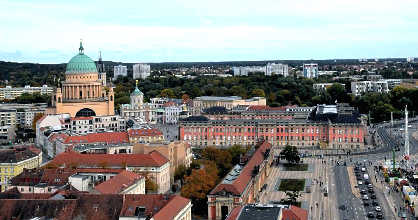 Der Blick vom Turm der Garnisonkirche zum "Alten Markt"-