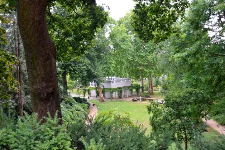 Blick von der Kronprinzenbrcke in den Paradiesgarten.
