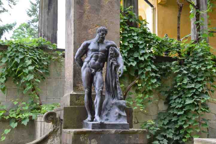"Herkules Farnese" - Rmische Bder - Sanssouci.