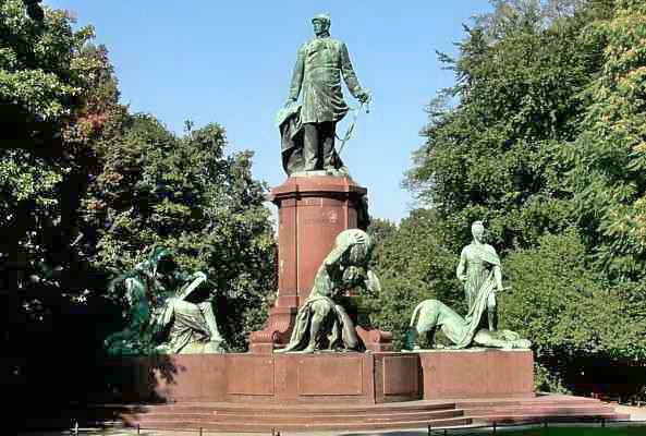 Bismarck Nationaldenkmal am Grossen Stern